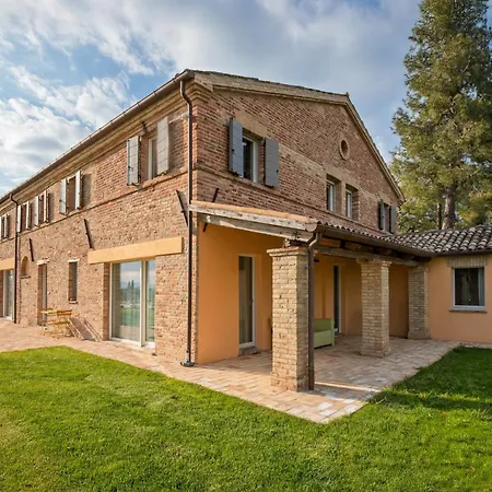 Guest house La Donnella - Residenza Di Campagna Senigallia