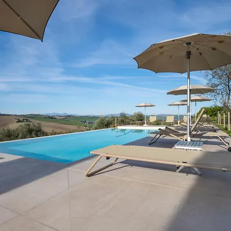 La Donnella - Residenza Di Campagna ゲストハウス