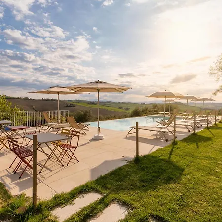 La Donnella - Residenza Di Campagna セニガッリア