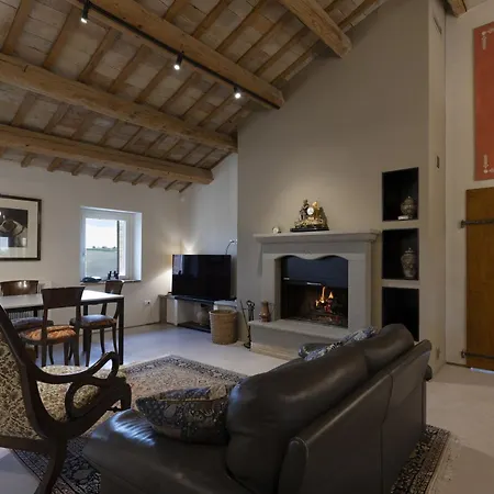 La Donnella - Residenza Di Campagna ゲストハウス セニガッリア