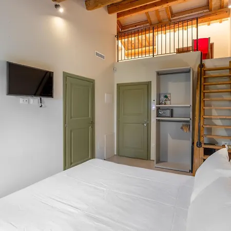 La Donnella - Residenza Di Campagna ゲストハウス セニガッリア